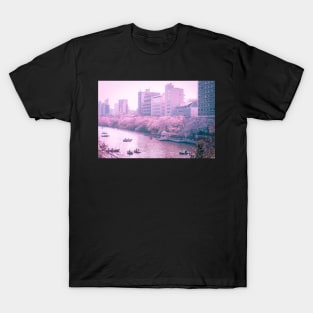 Vaporwave 80s Anime Vibes on a river in Tokyo Japan. Beautiful pink art T-Shirt